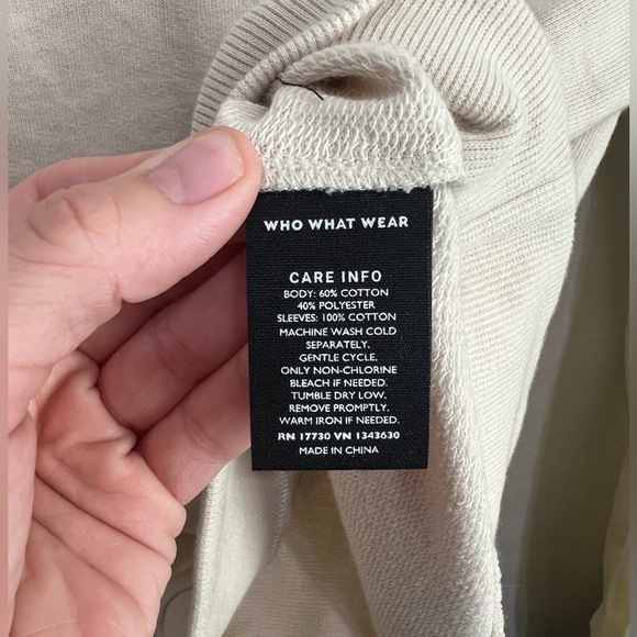 Who What Wear Ivory Top with Ruffles Size Medium - Picture 6 of 7